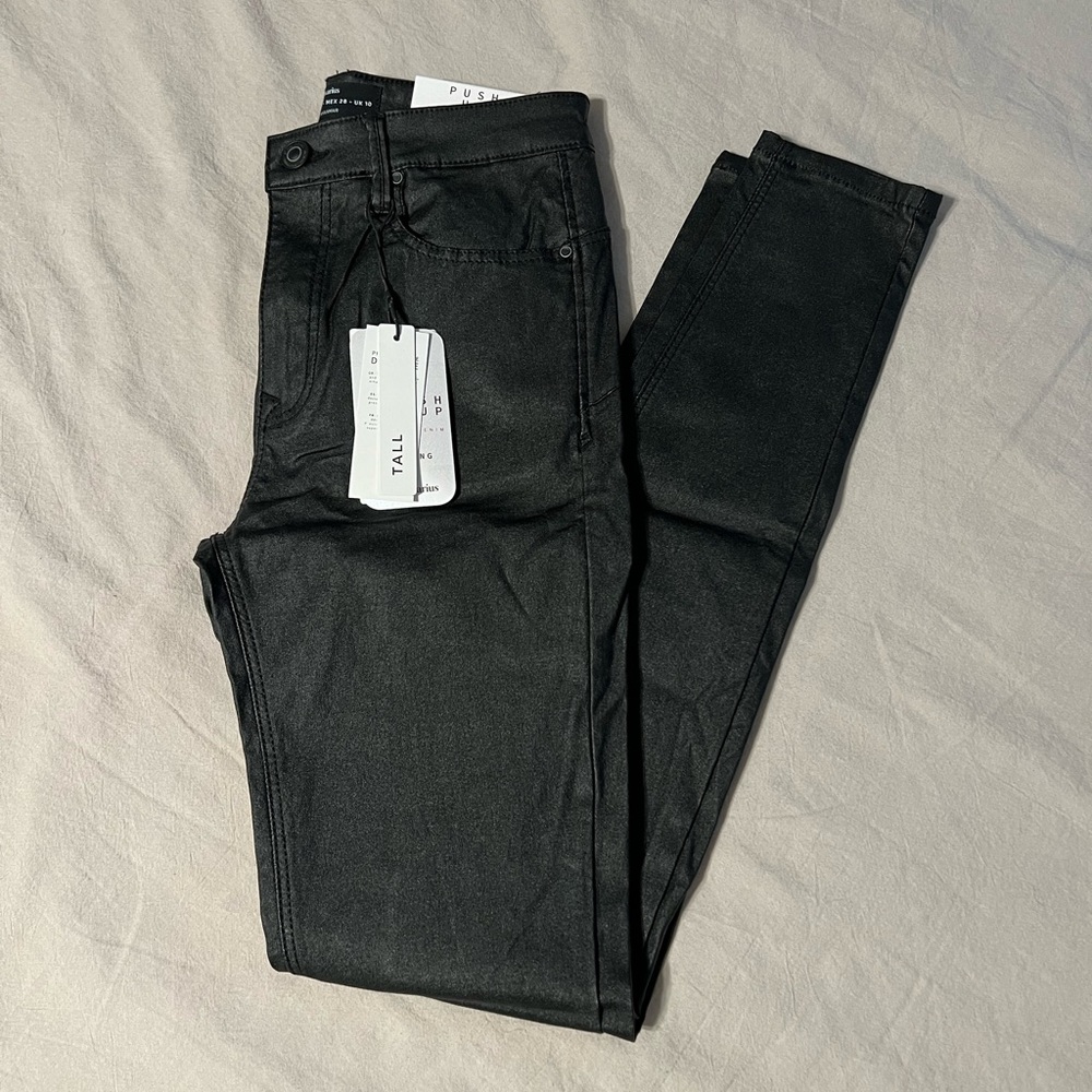 Stradivarius Tall Coated Push Up Jean Black Size 6